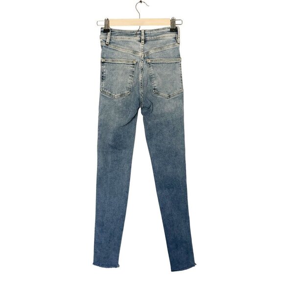 Free People High Rise Light Wash Raw Hem Skinny Jeans | Size 24 - Picture 11 of 13